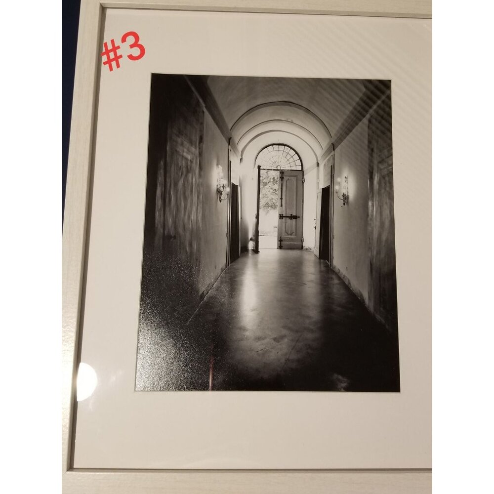 "Corridoio del Castello" Black and White Picture of Italy